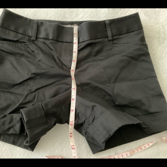 Express shorts woman’s - Picture 3 of 9